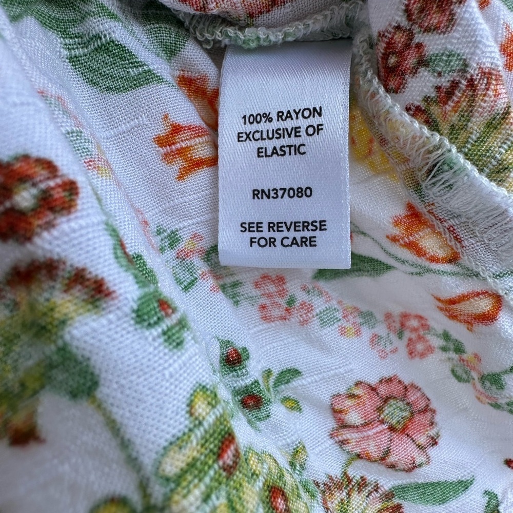 Cato Off Shoulder Floral Boho Blouse Women’s Large NWOT White Tropical Print - Picture 8 of 9